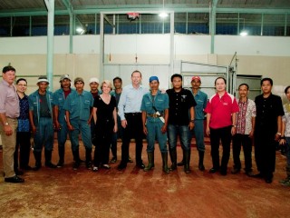 John Cobb, Julie Bishop and Tony Abbott with TUM staff at the company's Selapajang abattoir in Jakarta.