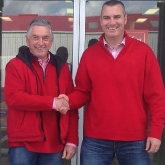 Gary Hallam (L) is welcomed to the Elders team by Peter Fitzgerald, regional manager.