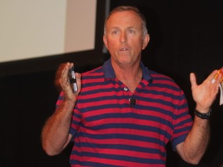 Dr Ian Braithwaite presenting at the NTCA conference in Darwin. 