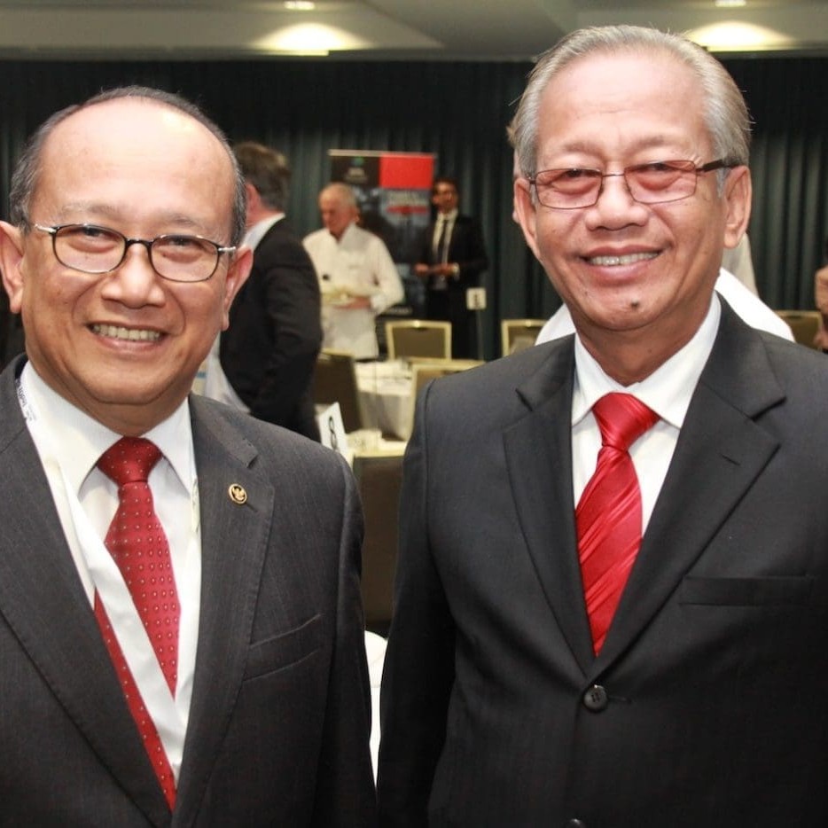 Indonesian ambassador to Australia Nadjib Riphat Kesoema and vice minister for agriculture Rusman Hariawan at the Indoz Trade Forum in Brisbane. 