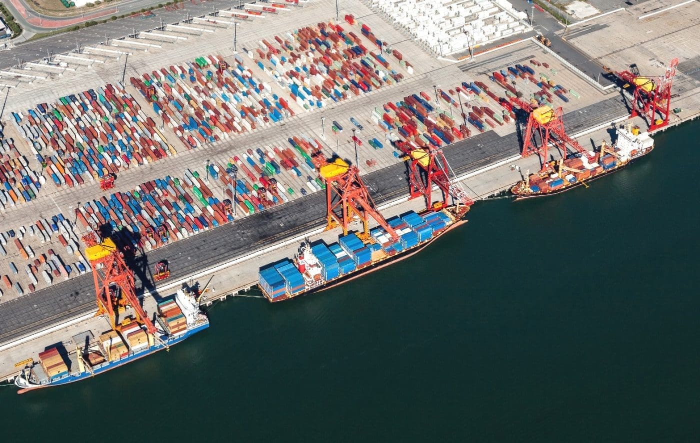 export-trade-shipping-port