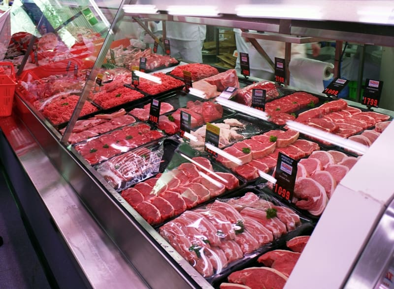 tasman-frankston-retail-beef-counter