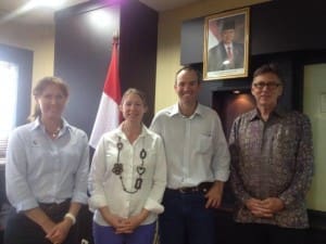 Julie Richter (VRD), Trish Cowley (NT DPI&F), Stuart Austin (CDU Mataranka Stn) and former NT chief minister Terry Mills.