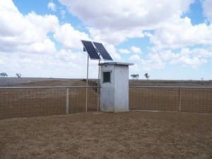 The single Gallagher 2800i Solar Energiser is located at the centre of the fence line.