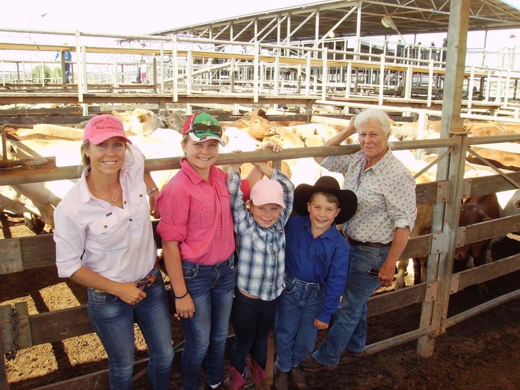 Sally, Clementine, Harriet, and Sam Sweetland, were with Annabelle Wilson, Samari Plains, Roma, to watch their cattle sold at Tuesday’s Roma Store Sale. The Brahman-cross steers reached 334c/kg for 420kg to return $1403/head.