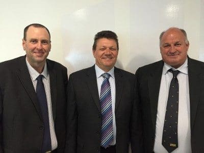 Graeme Hoare (ALRTA Vice President), Rob Waas (NTI National Technical Manager), Kevin Keenan (ALRTA President).