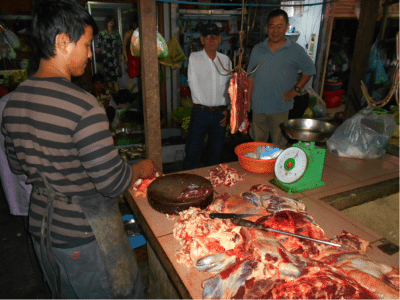 A stall selling beef in a Pnom Penh wet market. Picture courtesy of Dr Ross Ainsworth.