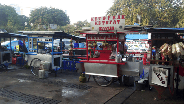 Indo street vendors